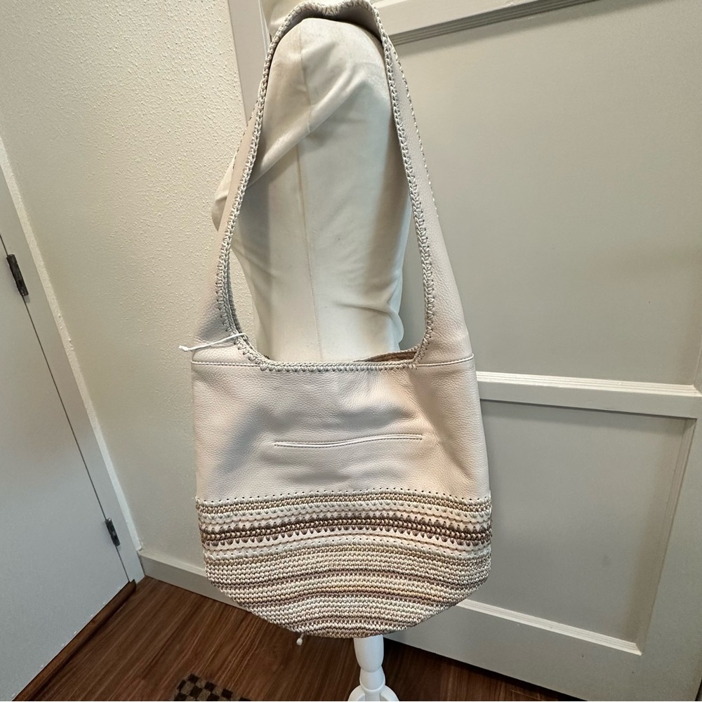 The Sak 120 Medium Leather Tan and Cream Crochet Hobo Bag - Picture 3 of 6